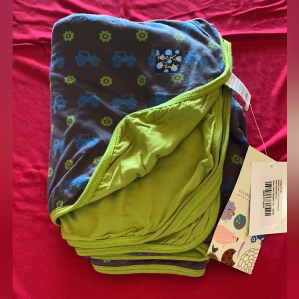 Kickee Pants toddler blanket